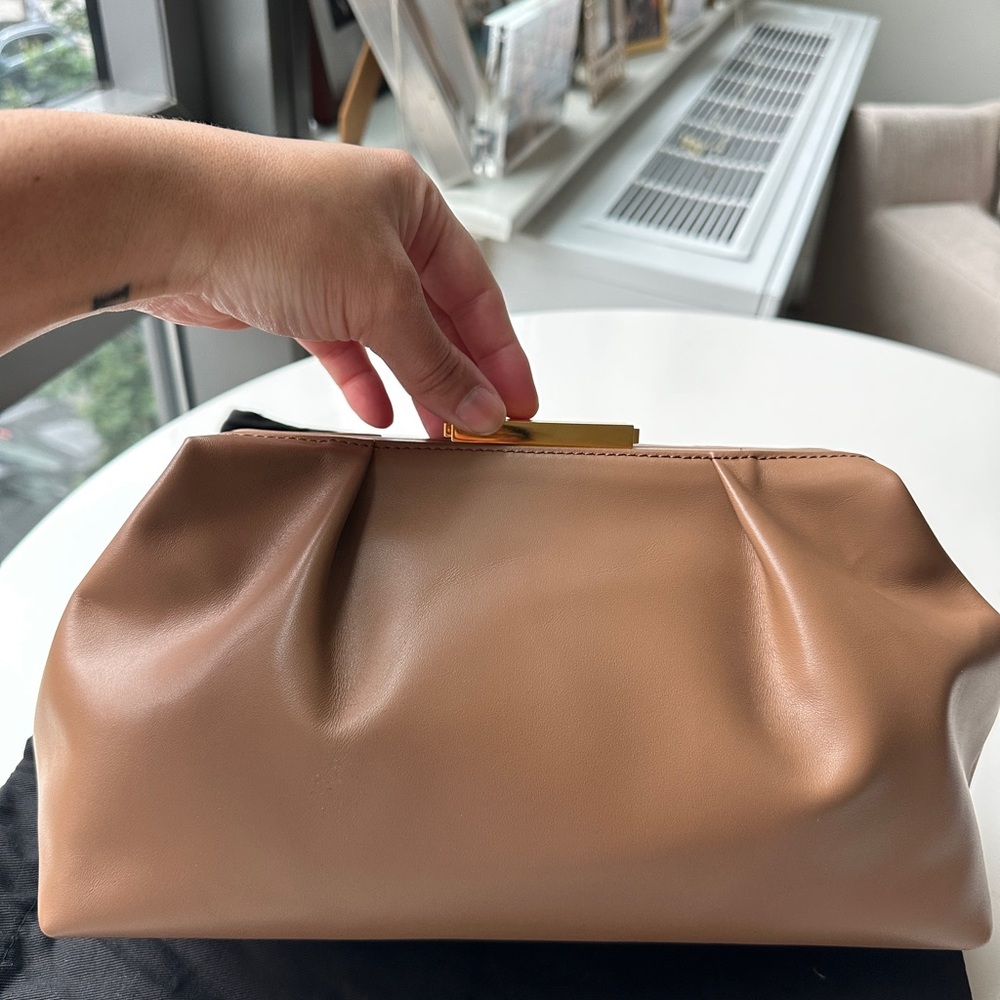 Demellier Florence Clutch - Picture 10 of 16